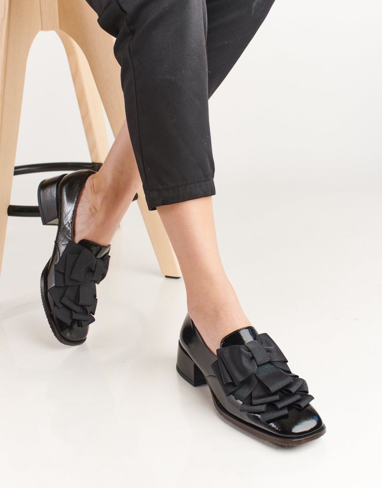 נעלי נשים - Chie Mihara - נעלי מוקסין ZAPAME - שחור