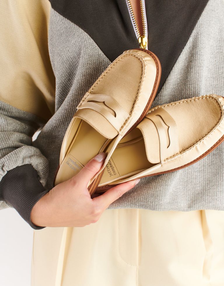 נעלי נשים - Jeffrey Campbell - כפכפי בד שטוחים CASUAL - בז'