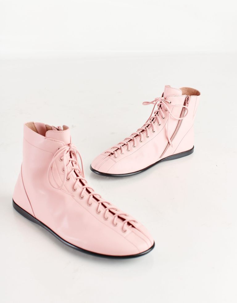 נעלי נשים - Jeffrey Campbell - מגפונים שטוחים BOXXED - ורוד