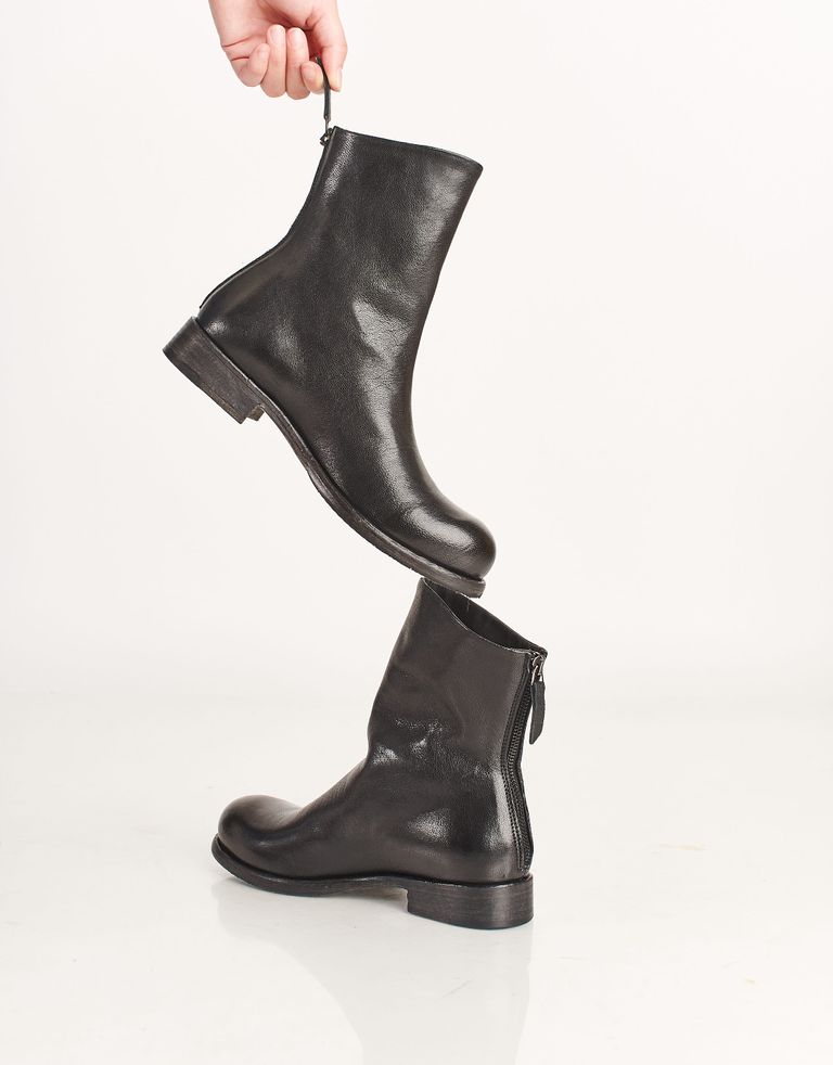 נעלי נשים - Ernesto Dolani - מגפונים LUCE - שחור