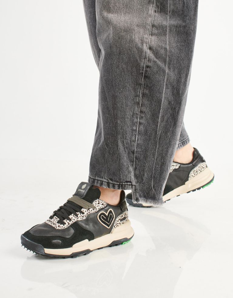 נעלי נשים - Satorisan - סניקרס CHACRONA LEOPARD - שחור
