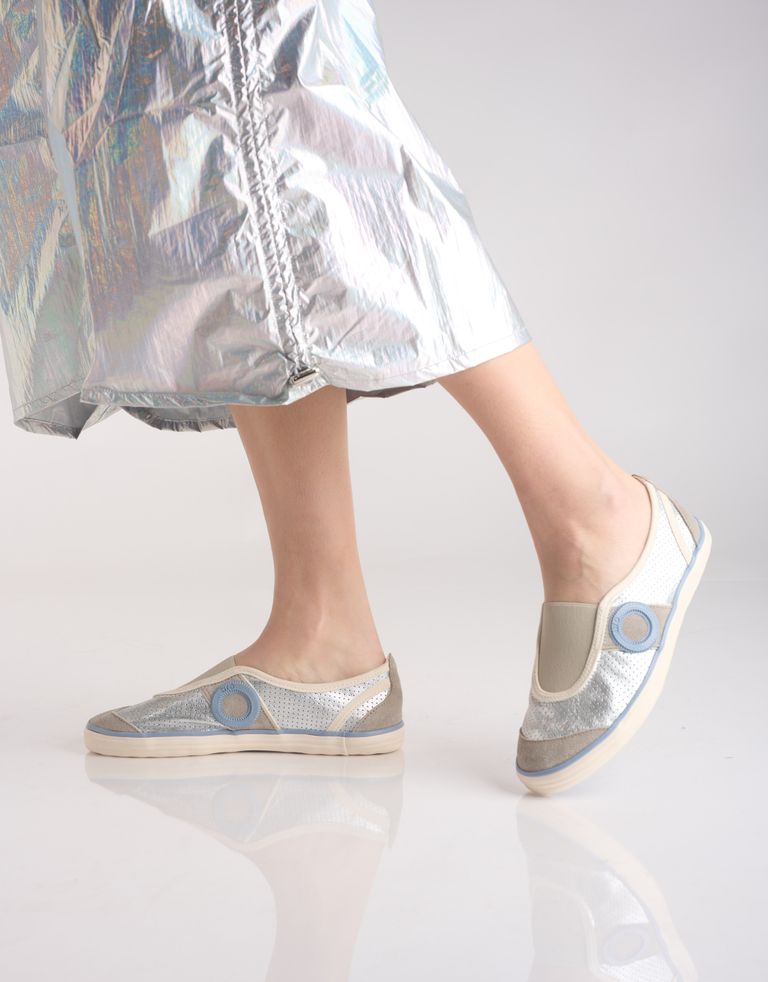 נעלי נשים - Aro - סליפ און PICADA מטאלי - כסף3