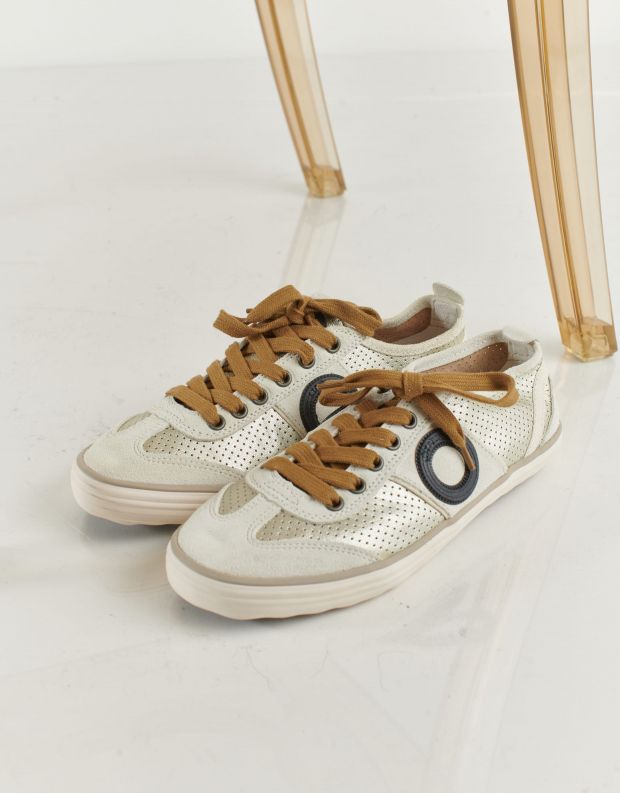 נעלי נשים - Aro - סניקרס PICADA מטאלי - פלטינה