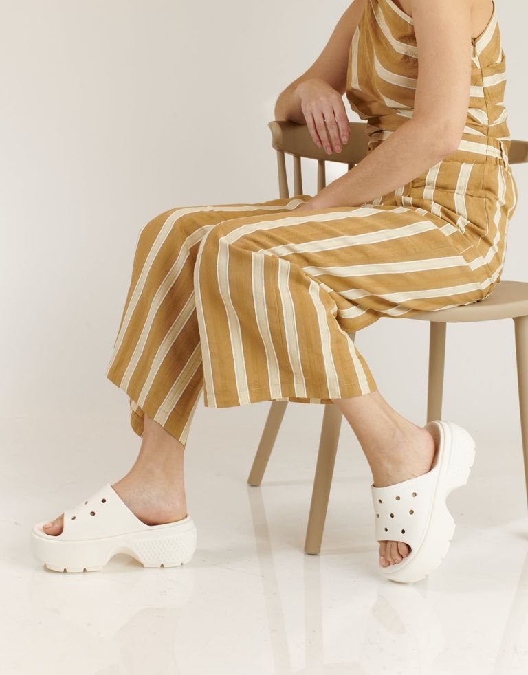 נעלי נשים - Crocs - כפכפים STOMP - לבן