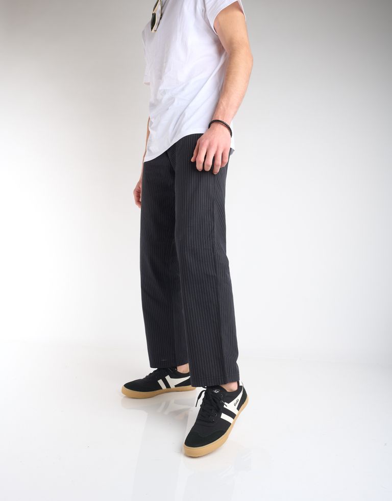 נעלי גברים - Gola - סניקרס BADMINTON GUM - שחור לבן3