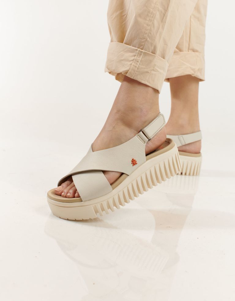 נעלי נשים - Art - סנדלי איקס  BRIGHTON - אופוויט2