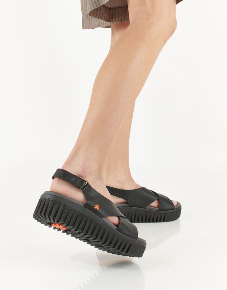 נעלי נשים - Art - סנדלי איקס  BRIGHTON - שחור4