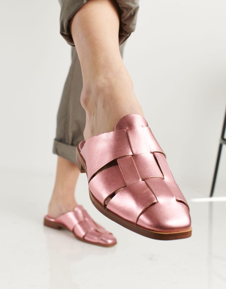 נעלי נשים - Jeffrey Campbell - כפכפים מטאליים EASTIN - ורוד