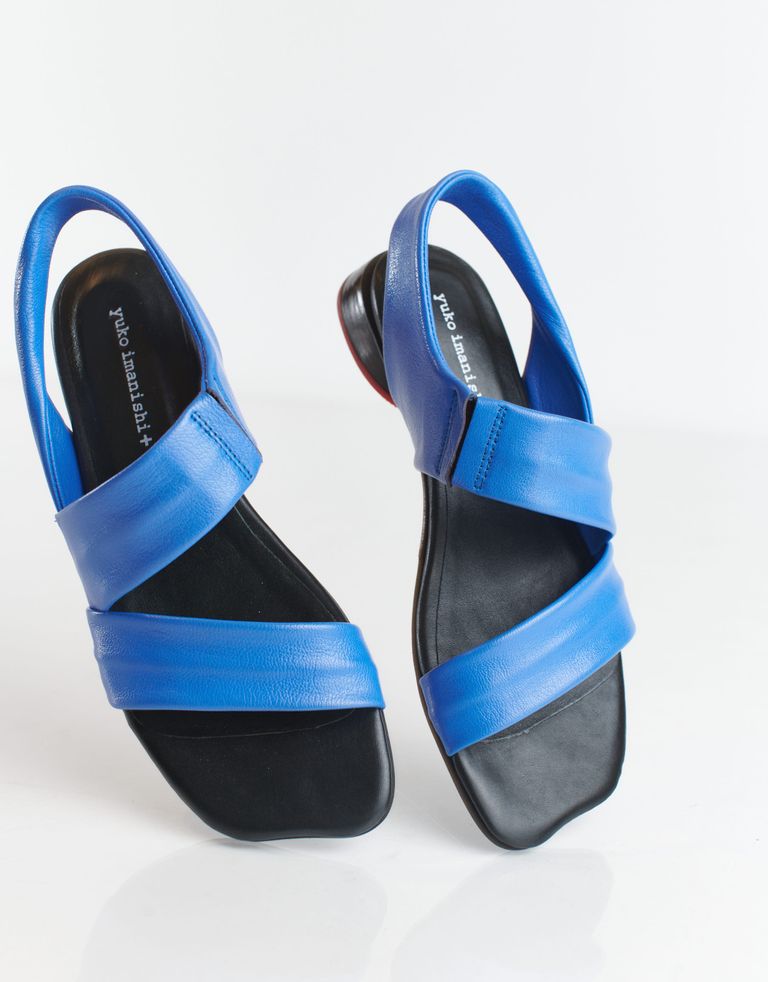 נעלי נשים - Yuko Imanishi - סנדלים מעור SAYA - כחול