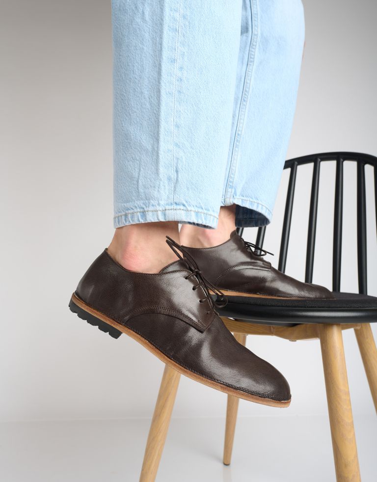 נעלי גברים - Ernesto Dolani - נעליים עם שרוכים ROMEO - חום-כהה