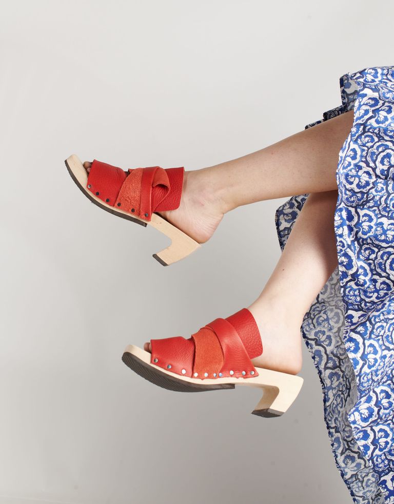 נעלי נשים - Trippen - כפכפי עץ PLANT - אדום