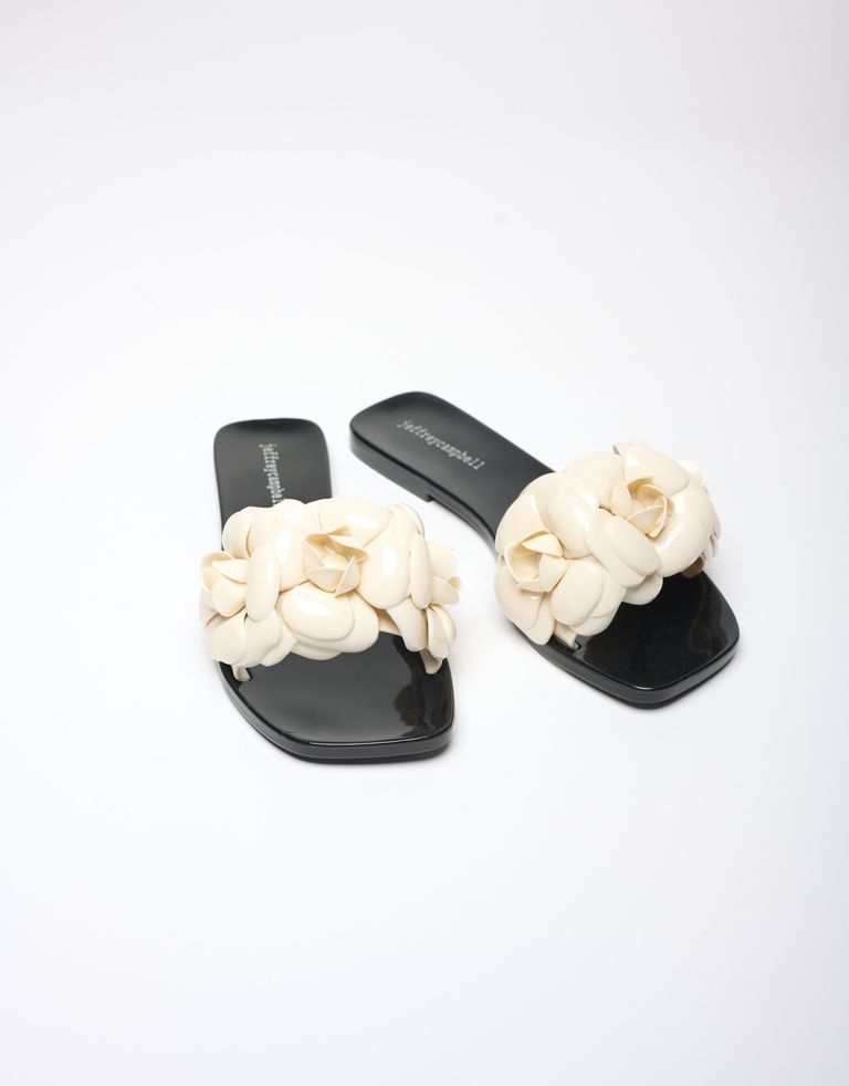 נעלי נשים - Jeffrey Campbell - כפכפי פלסטיק  FLORALEE - לבן   שחור