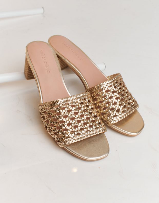 נעלי נשים - Salt+Umber - כפכפי עור TRIPOLI - זהב