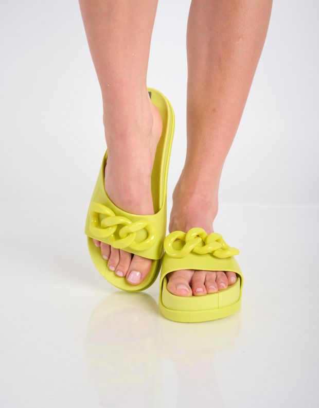 נעלי נשים - voices - כפכפים SLIDE עם שרשרת - ירוק