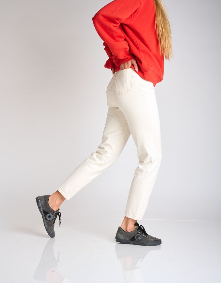 נעלי נשים - Aro - סניקרס זמש RAY - אפור כהה2