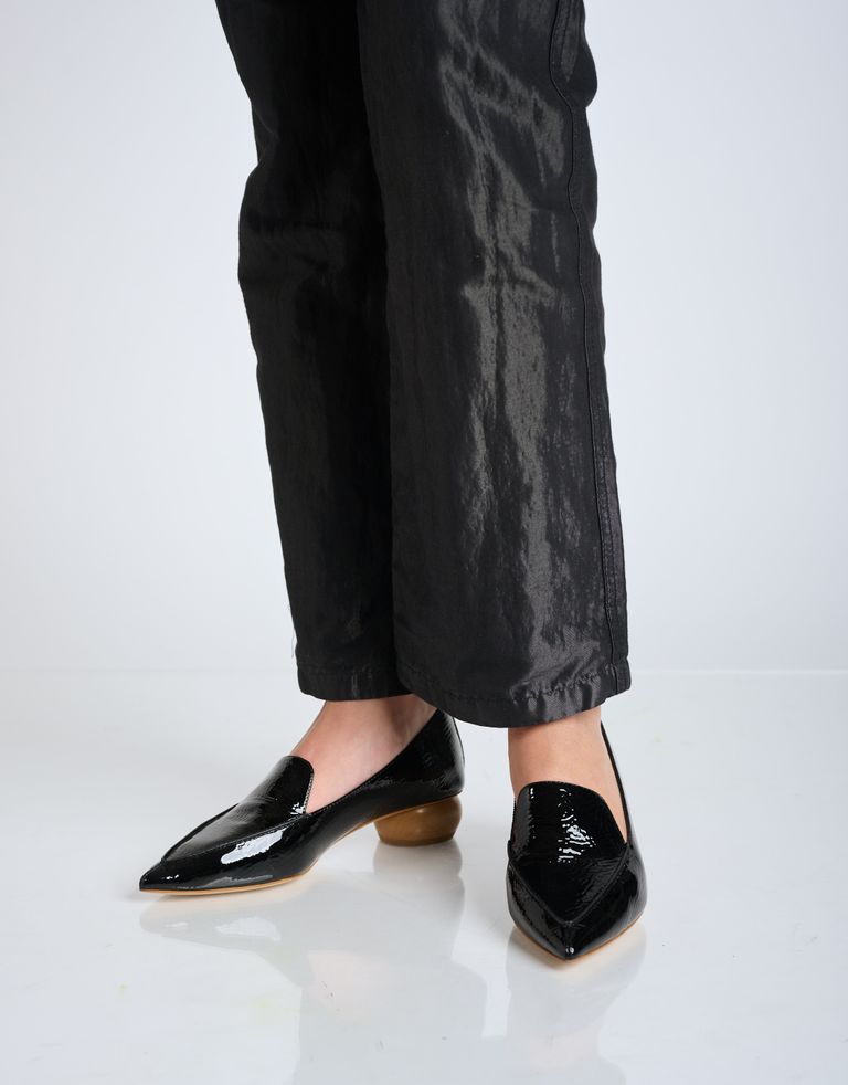 נעלי נשים - Jeffrey Campbell - נעלי סירה VIONA לק - שחור4