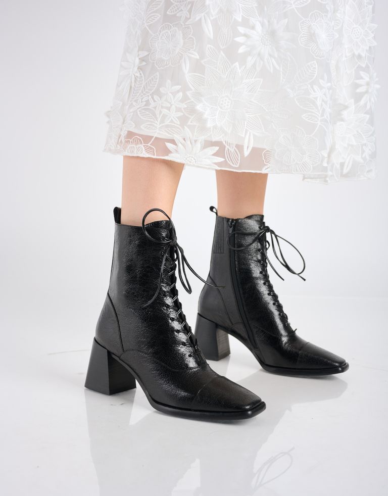 נעלי נשים - Jeffrey Campbell - מגפוני עקב WESTLYN - שחור2