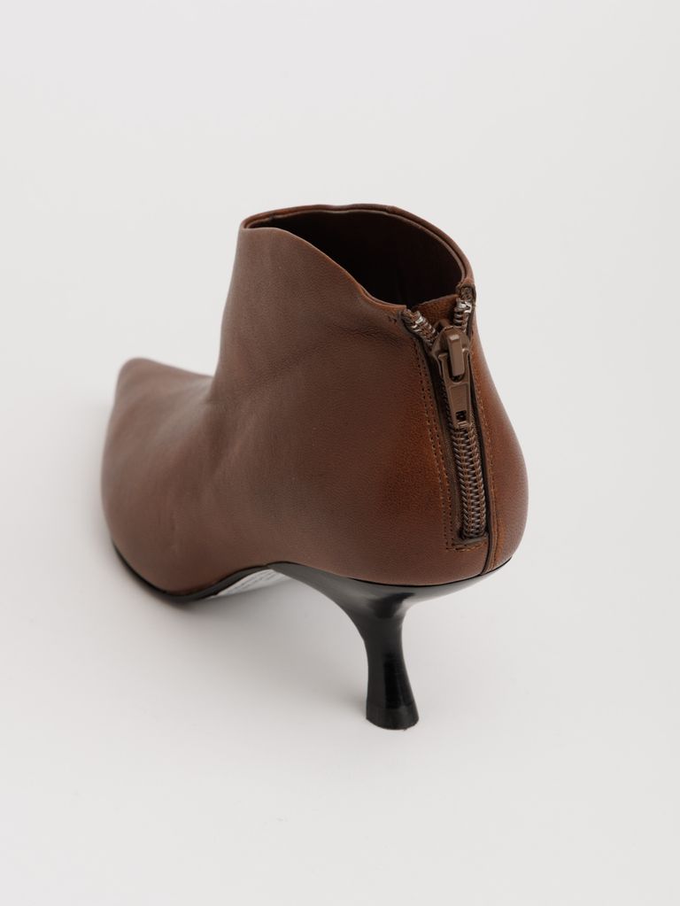 נעלי נשים - Jeffrey Campbell - מגפוני עקב HOOKED - חום4