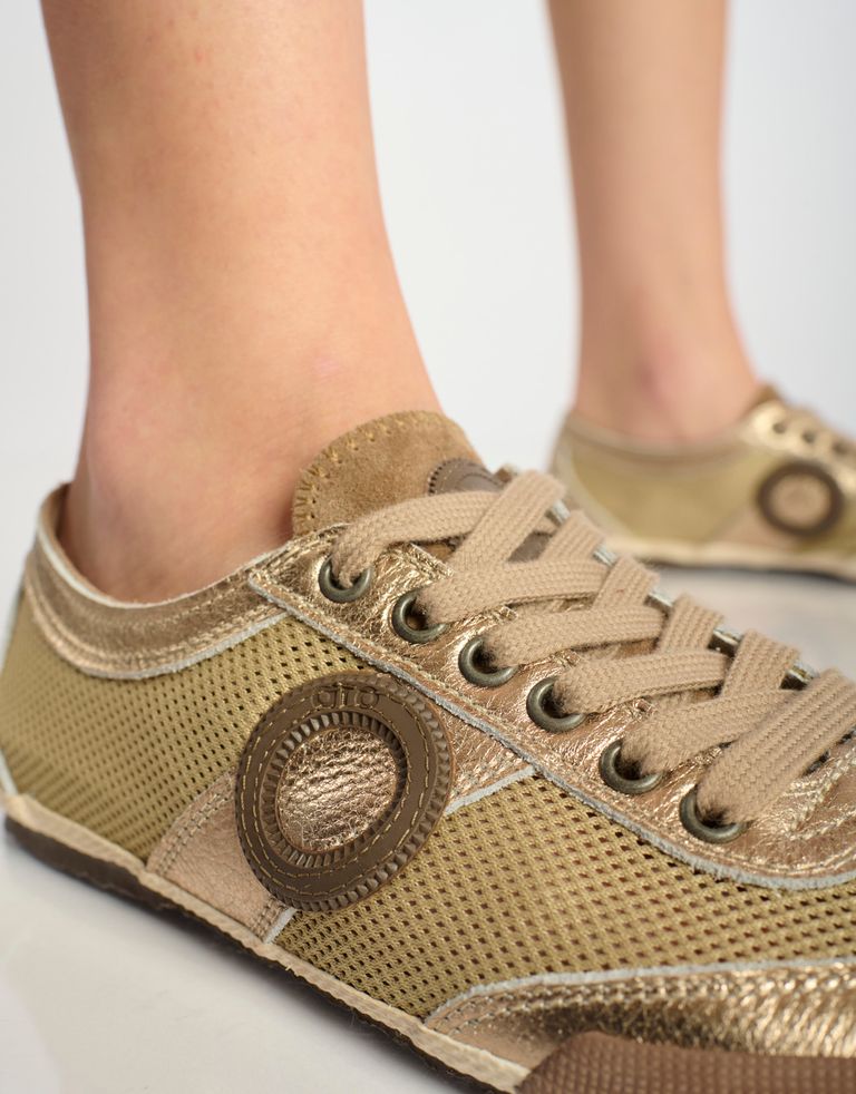 נעלי נשים - Aro - סניקרס מטאליות JOANETA - ברונזה4