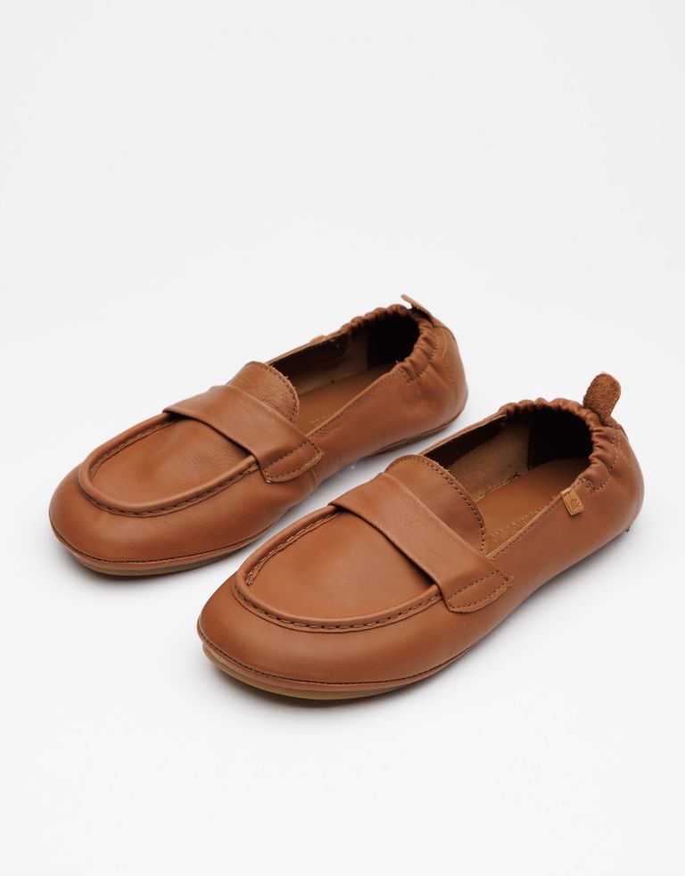 נעלי נשים - El Naturalista - נעלי מוקסין ESSENCE - חום2