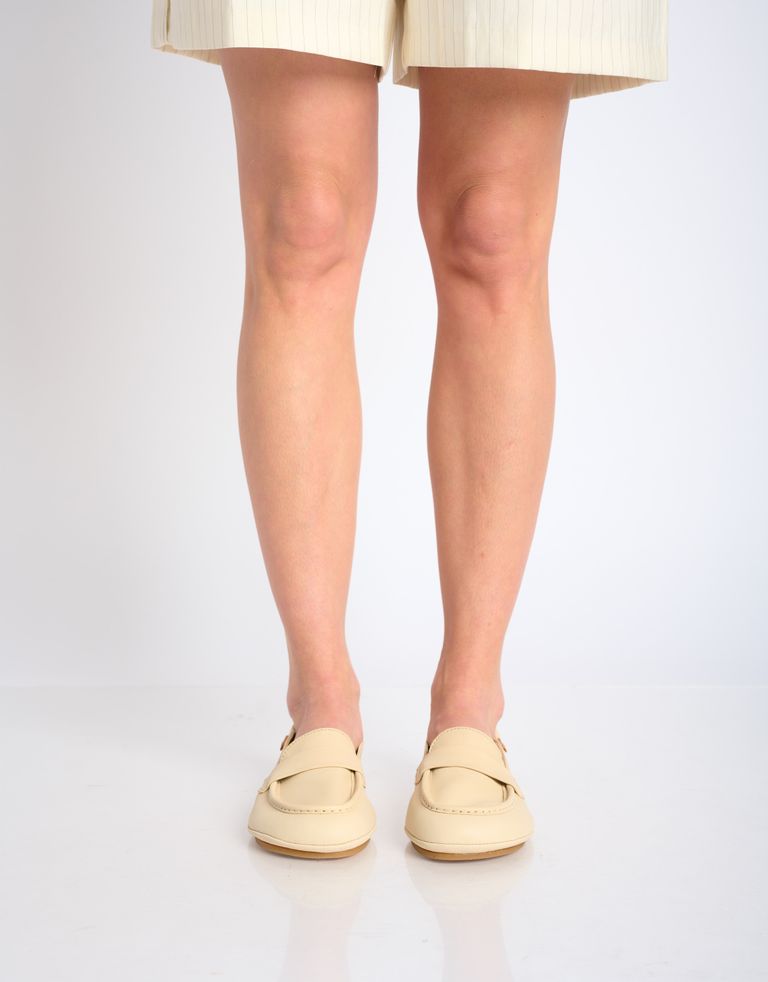 נעלי נשים - El Naturalista - נעלי מוקסין ESSENCE - אופוויט4