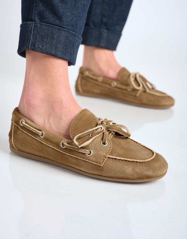 נעלי נשים - Jeffrey Campbell - נעלי מוקסין זמש BOAST - חום4