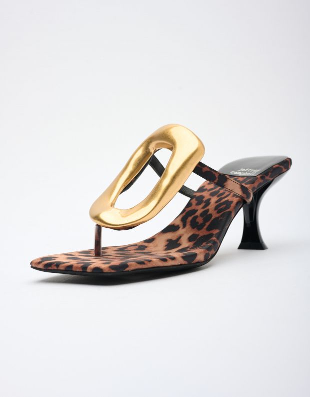 נעלי נשים - Jeffrey Campbell - כפכפי עקב סאטן LINQ UP - נמר