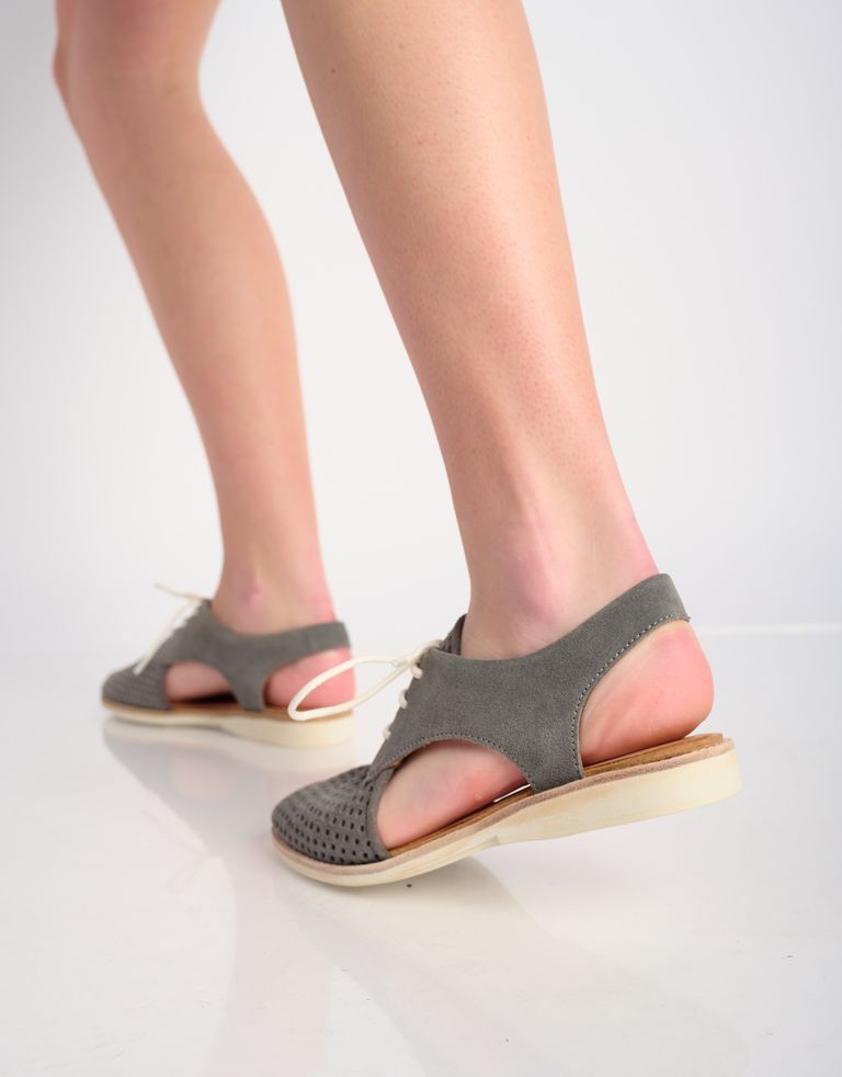 נעלי נשים - Rollie - סנדלי זמש SLINGBACK  PUNC - אפור4