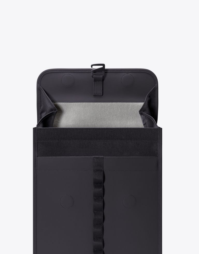 Ucon Acrobatics - תיק גב KUMO INFINITY - שחור2