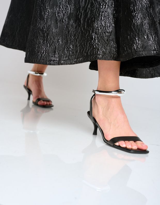 נעלי נשים - Jeffrey Campbell - סנדלי עקב DECOR - שחור