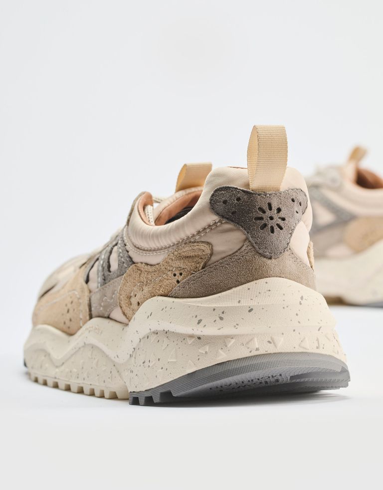 נעלי נשים - Flower Mountain - סניקרס זמש ובד SOLIN - בז'2