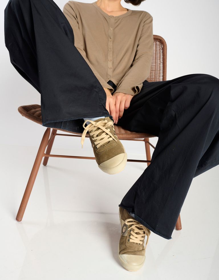 נעלי נשים - Aro - סניקרס זמש RAY - חום2