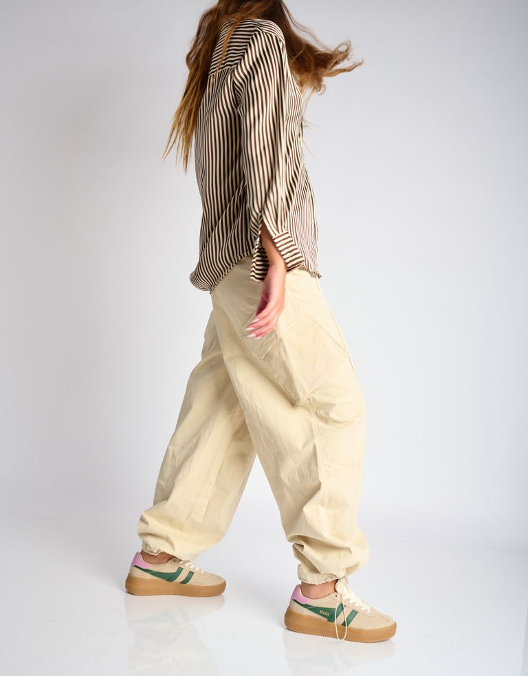 נעלי נשים - Gola - סניקרס זמש ATHENA - בז'   ירוק2