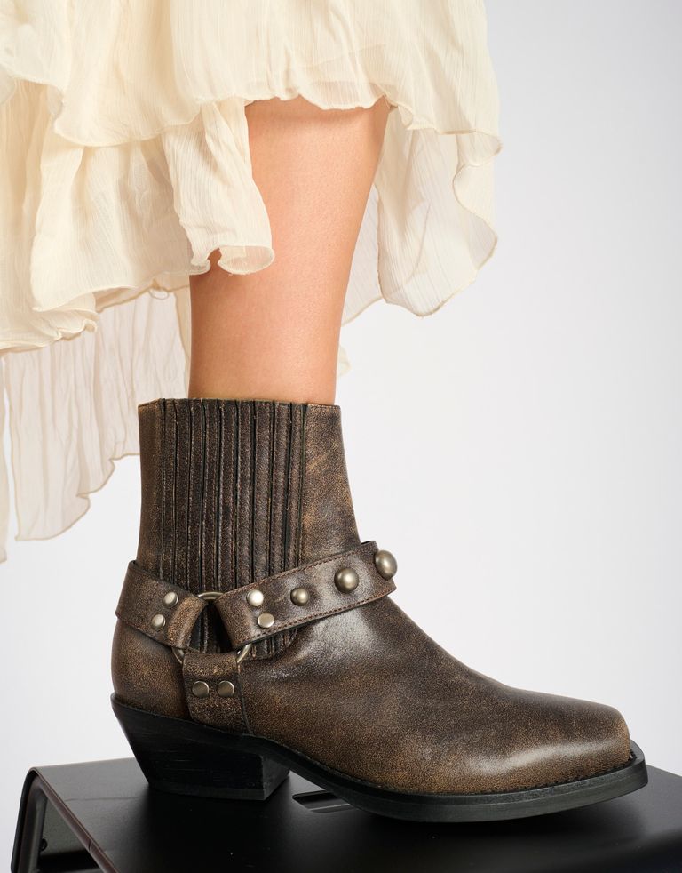 נעלי נשים - Bibi lou - מגפוני בוקרים ANANDA - חום