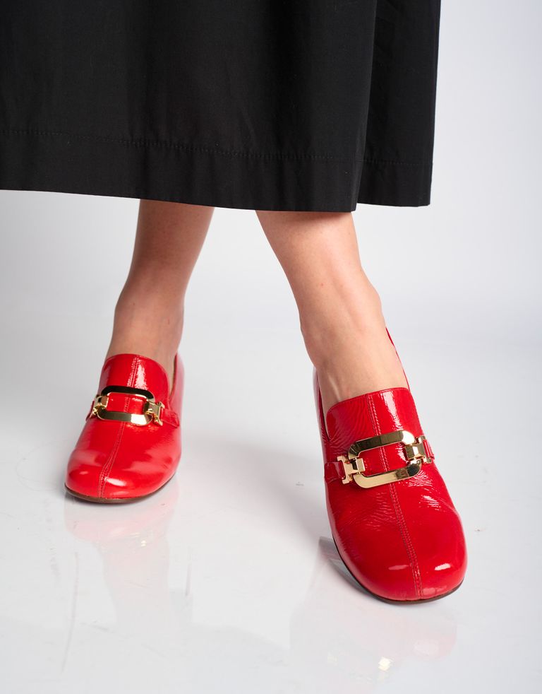 נעלי נשים - Chie Mihara - נעלי מוקסין עם עקב MOIL - אדום4