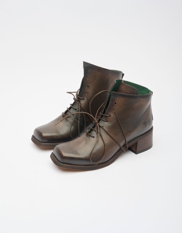 נעלי נשים - Felmini - מגפונים עם שרוכים EMIKO - חום כהה