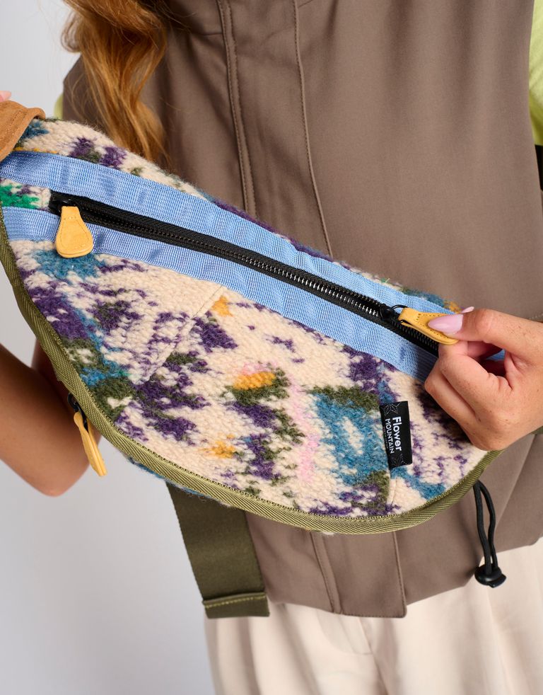 Flower Mountain - תיק פאוצ' FM - סגול   ירוק2