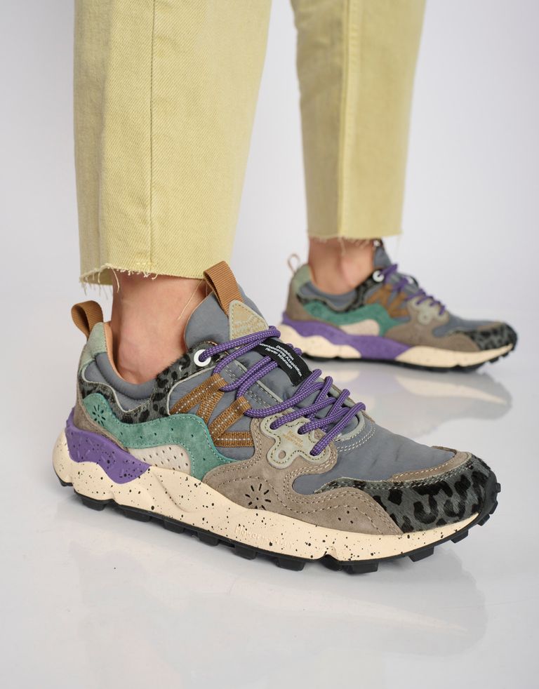 נעלי נשים - Flower Mountain - סניקרס מנומרות YAMANO - אפור3