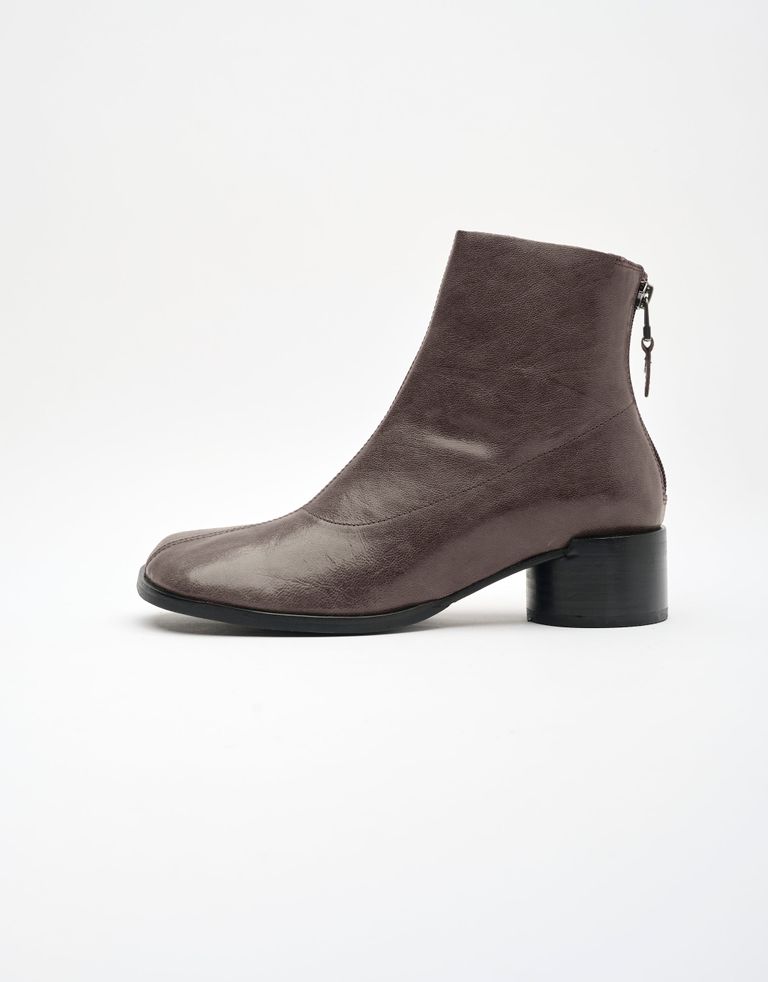 נעלי נשים - Yuko Imanishi - מגפונים עם עקב ZAKI - חום2