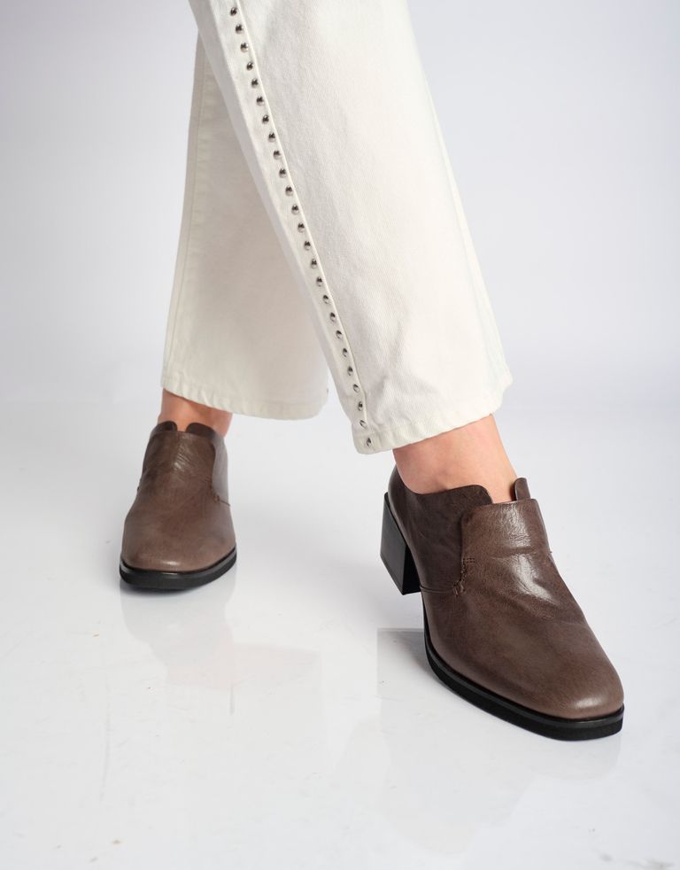 נעלי נשים - Yuko Imanishi - נעליים SHIO - חום3