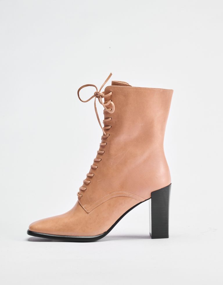 נעלי נשים - Jeffrey Campbell - מגפוני עקב עם שרוכים SCRI - בז'3