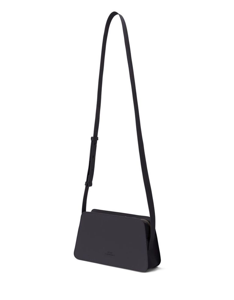 Ucon Acrobatics - תיק  קטן KIOMI - שחור2