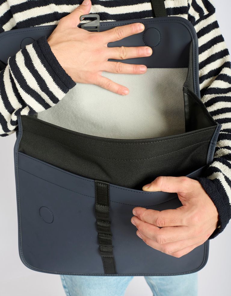 Ucon Acrobatics - תיק צד KATSU - כחול4