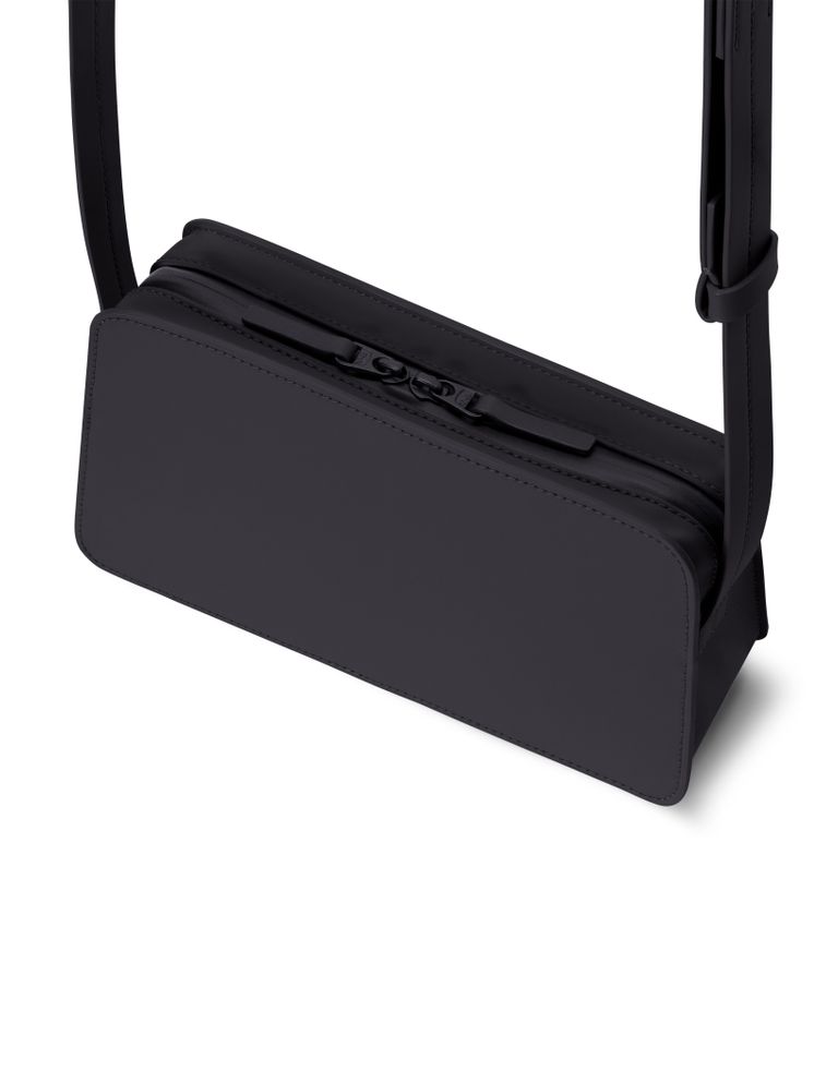 Ucon Acrobatics - תיק  קטן KIOMI - שחור3