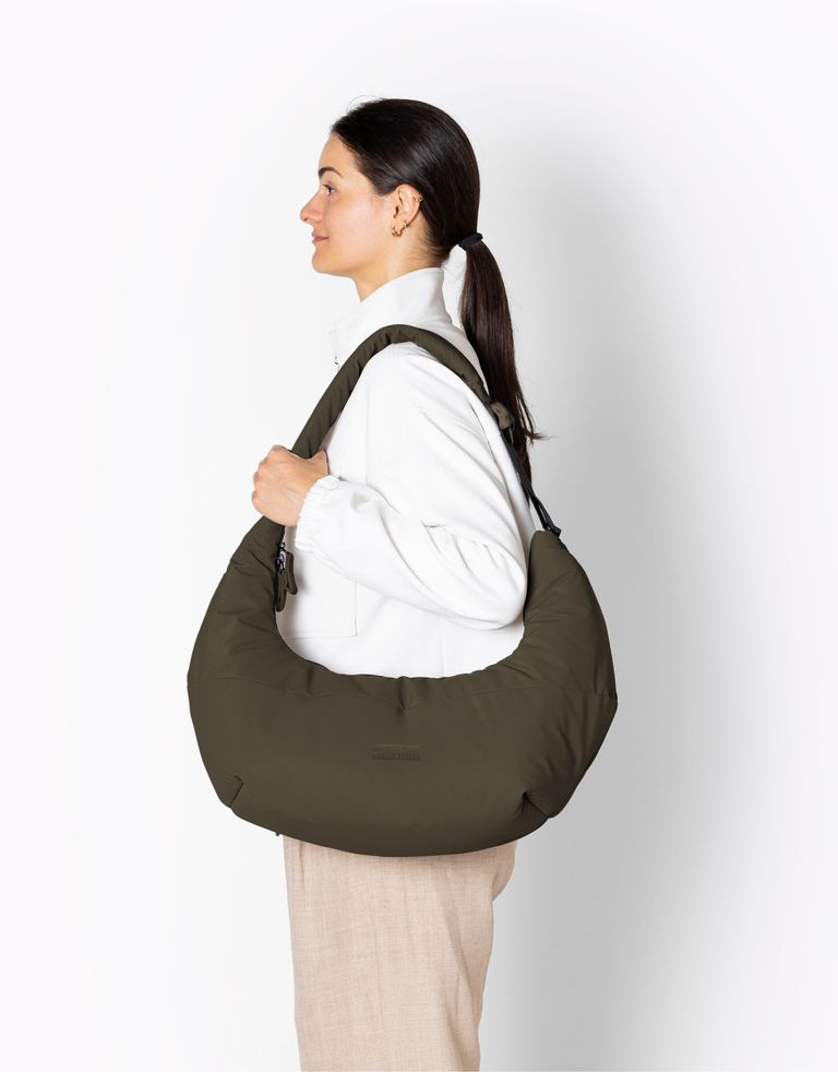 נעלי נשים - Ucon Acrobatics - תיק צד SHOTA - חאקי4