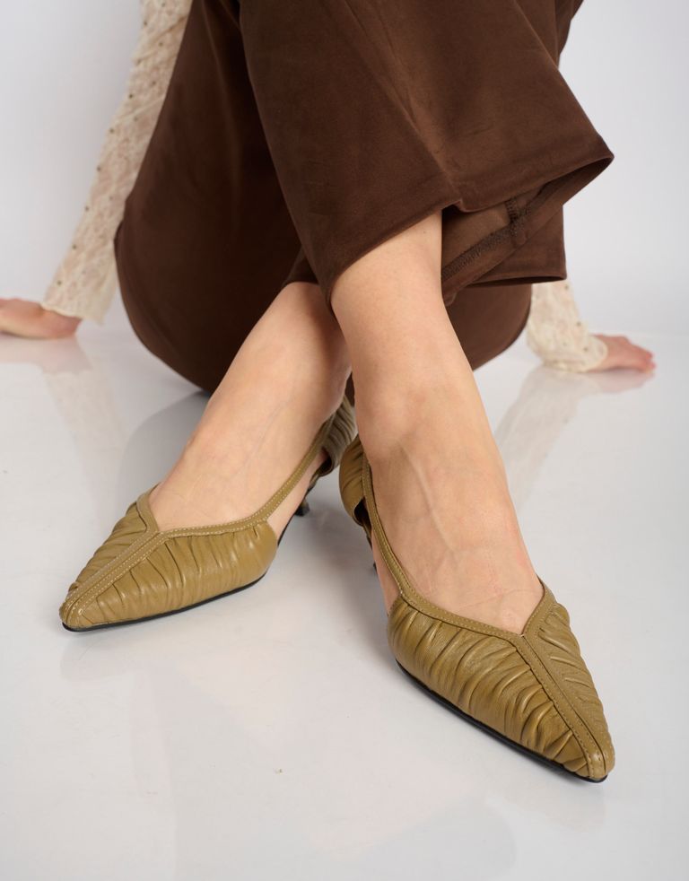 נעלי נשים - Bibi lou - נעלי סירה עם עקב RIGEL - בז'3