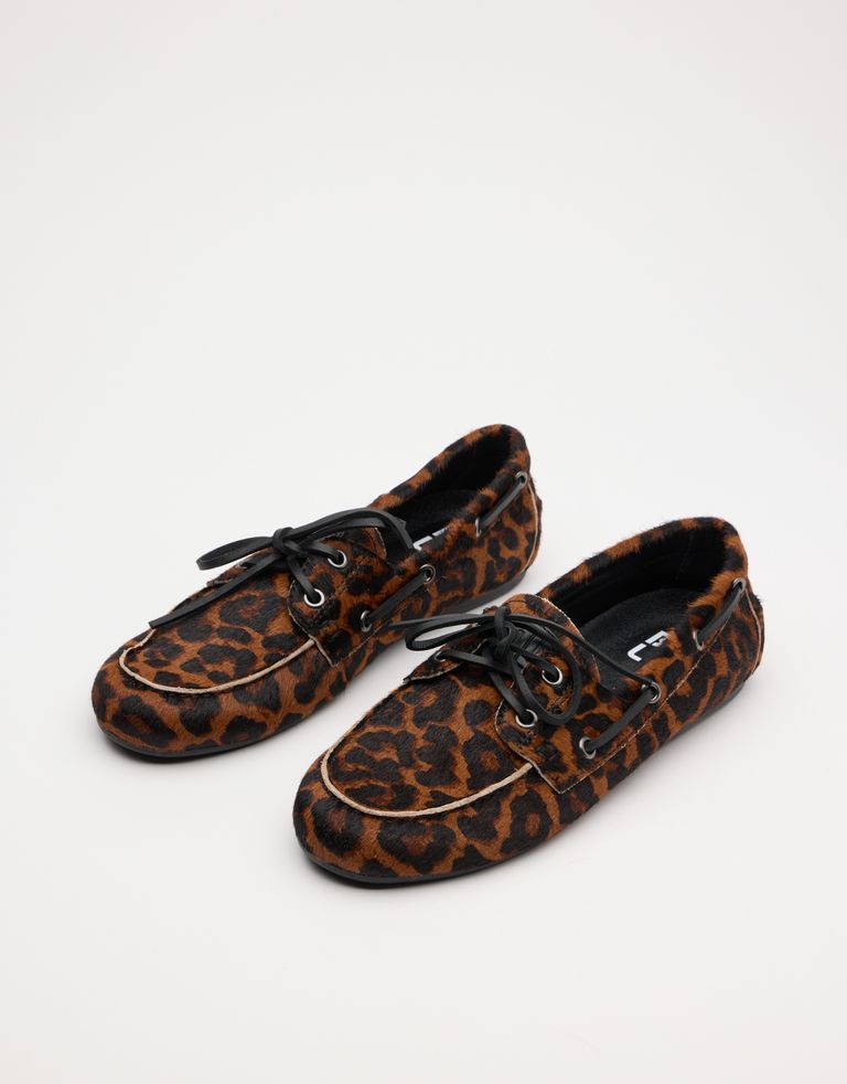 נעלי נשים - Bibi lou - נעלי מוקסין עם הדפס TANA - נמר4