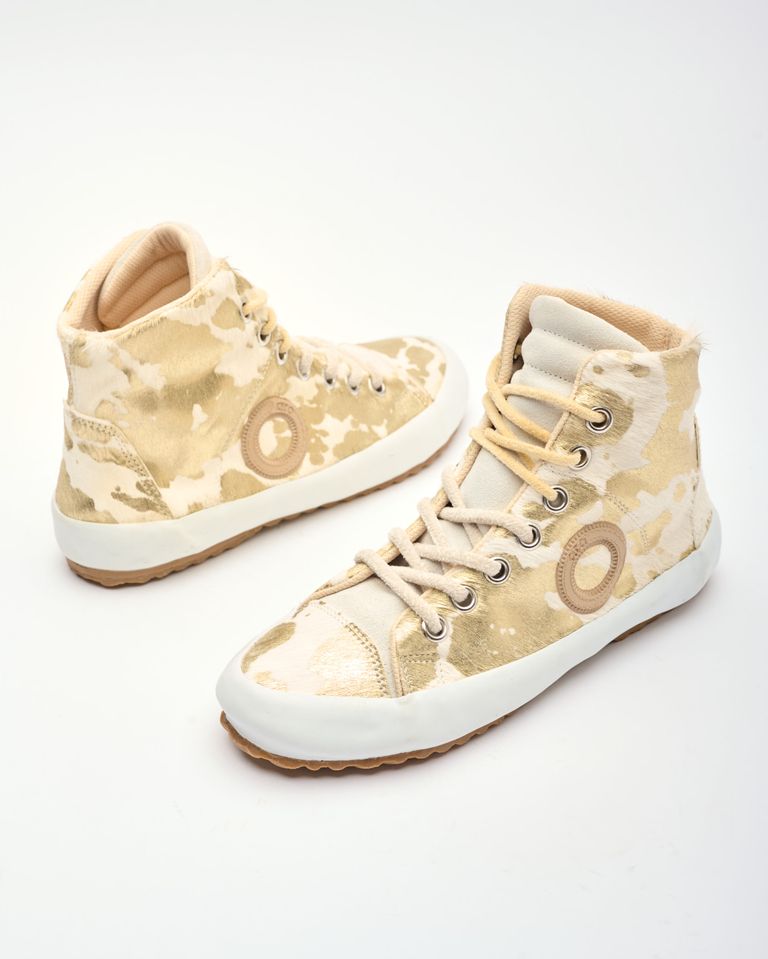 נעלי נשים - Aro - סניקרס זמש עם הדפס WEN - לבן   זהב4