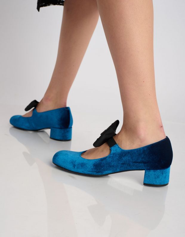 נעלי נשים - Jeffrey Campbell - נעלי בובה מקטיפה CLASSY B - כחול