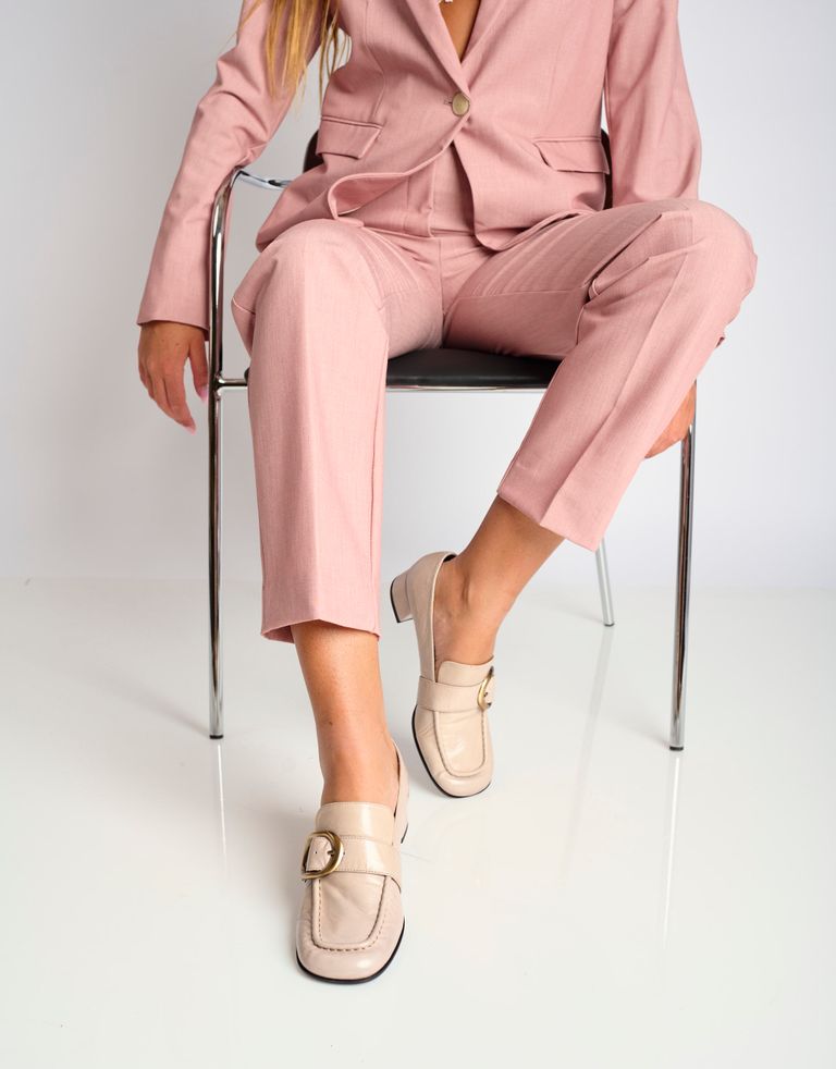 נעלי נשים - Jeffrey Campbell - נעלי מוקסין DOCILE - אפור4